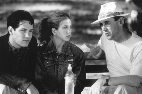 Jennifer Aniston, Nicholas Hytner and Paul Rudd in The Object of My Affection (1998)