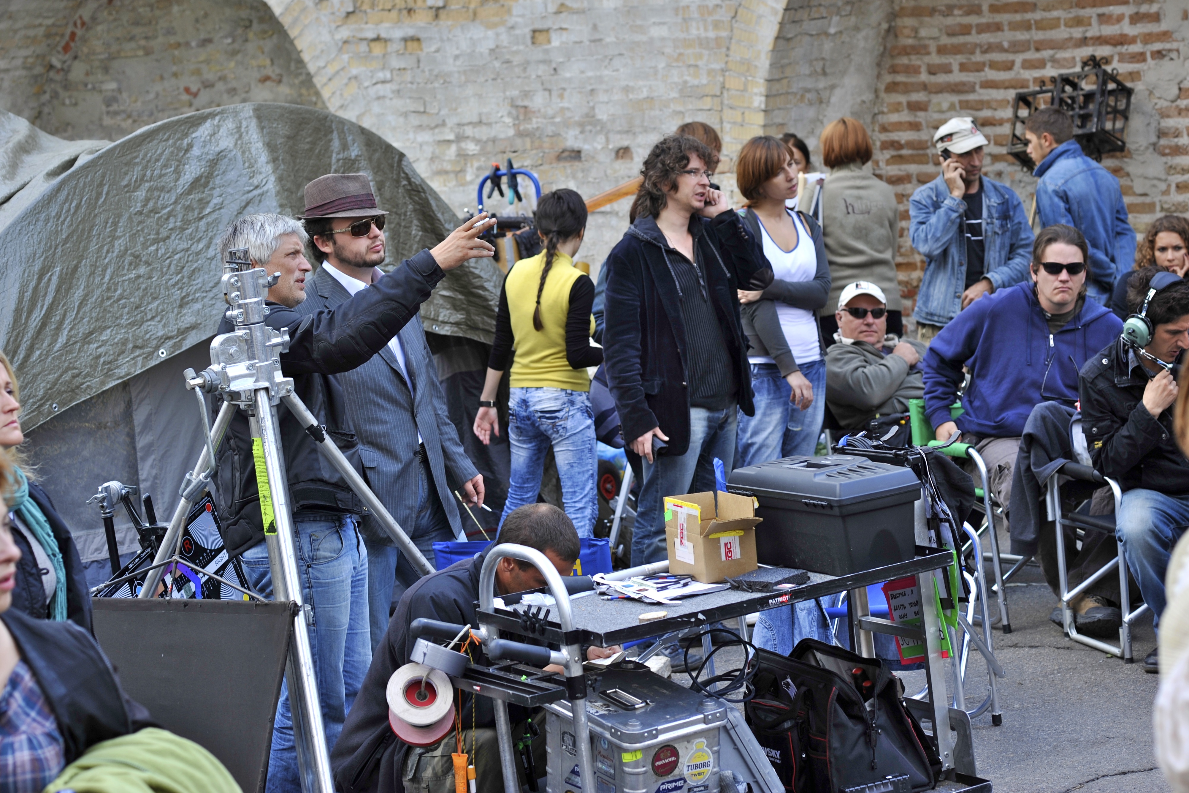 Mike Dudko with Eugene Efuni, Conrad Hunziker III and Richie Moore. On the set of Rzhevskiy protiv Napoleona (2012)