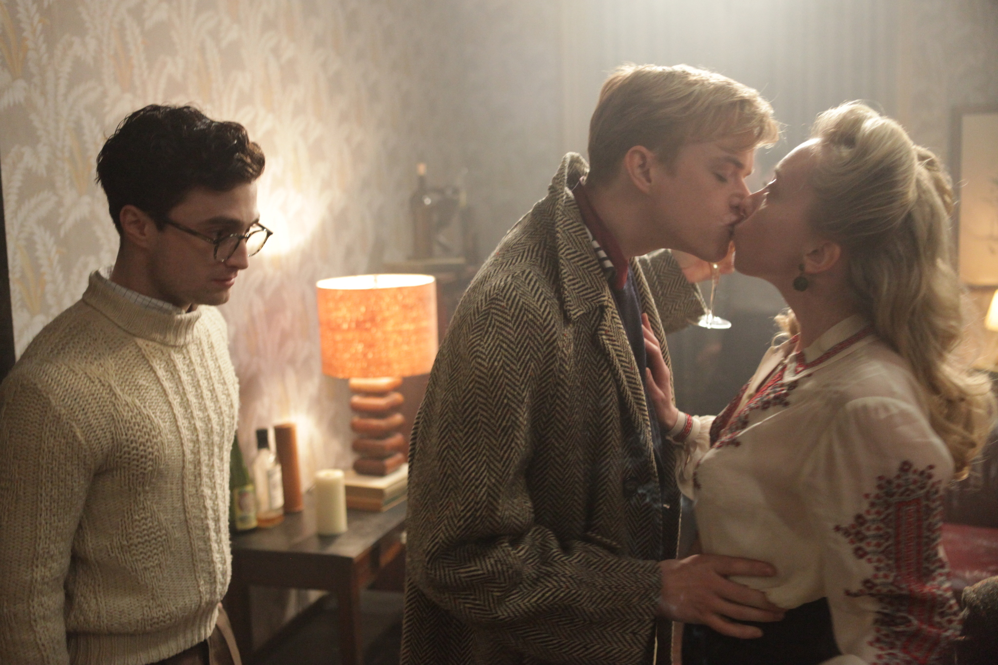 Still of Daniel Radcliffe and Dane DeHaan in Nuzudyk tuos, kuriuos myli (2013)