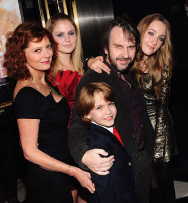 Susan Sarandon, Peter Jackson, Rose McIver, Saoirse Ronan and Christian Ashdale at event of The Lovely Bones (2009)