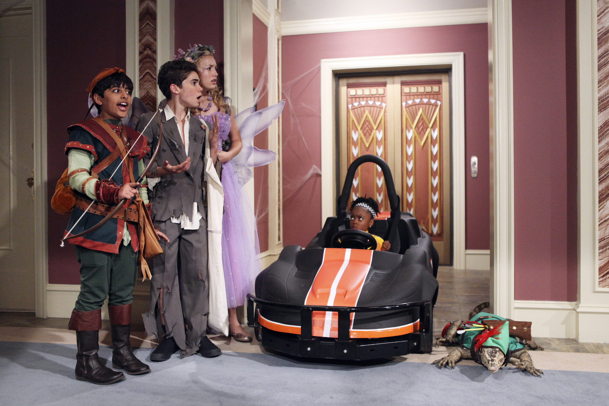 Still of Peyton List, Cameron Boyce, Skai Jackson and Karan Brar in Jessie: The Whining (2012)