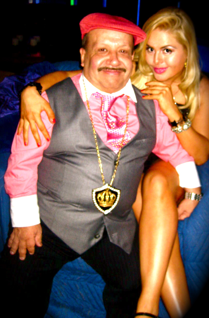 Chuy & Tia Barr on TV Show Chelsea Lately-