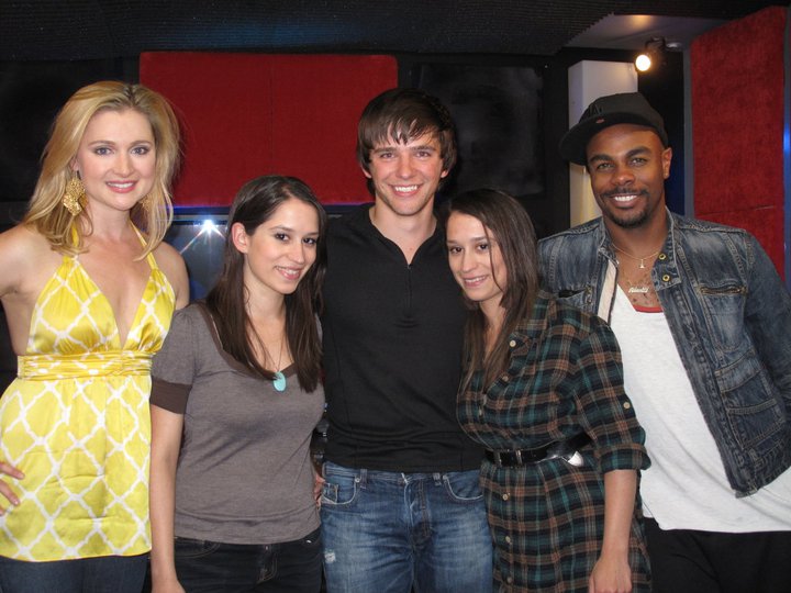 ABTV Crew, Idol Contestant Tim Urban, Melissa Macedo, Michelle Macedo, Katherine Bailess, Ashanti Mozelle