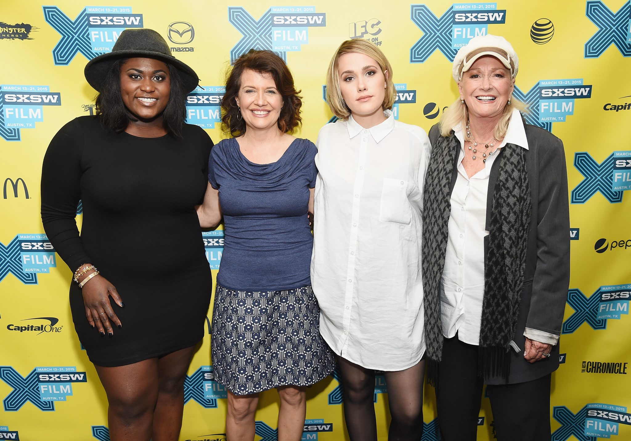 Diane Ladd, Katie Cokinos, Eden Brolin and Danielle Brooks at event of I Dream Too Much (2015)