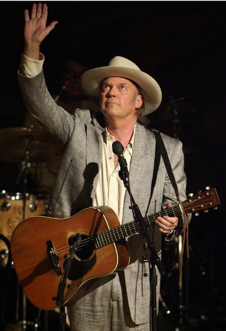 Still of Neil Young in Neil Young: Heart of Gold (2006)