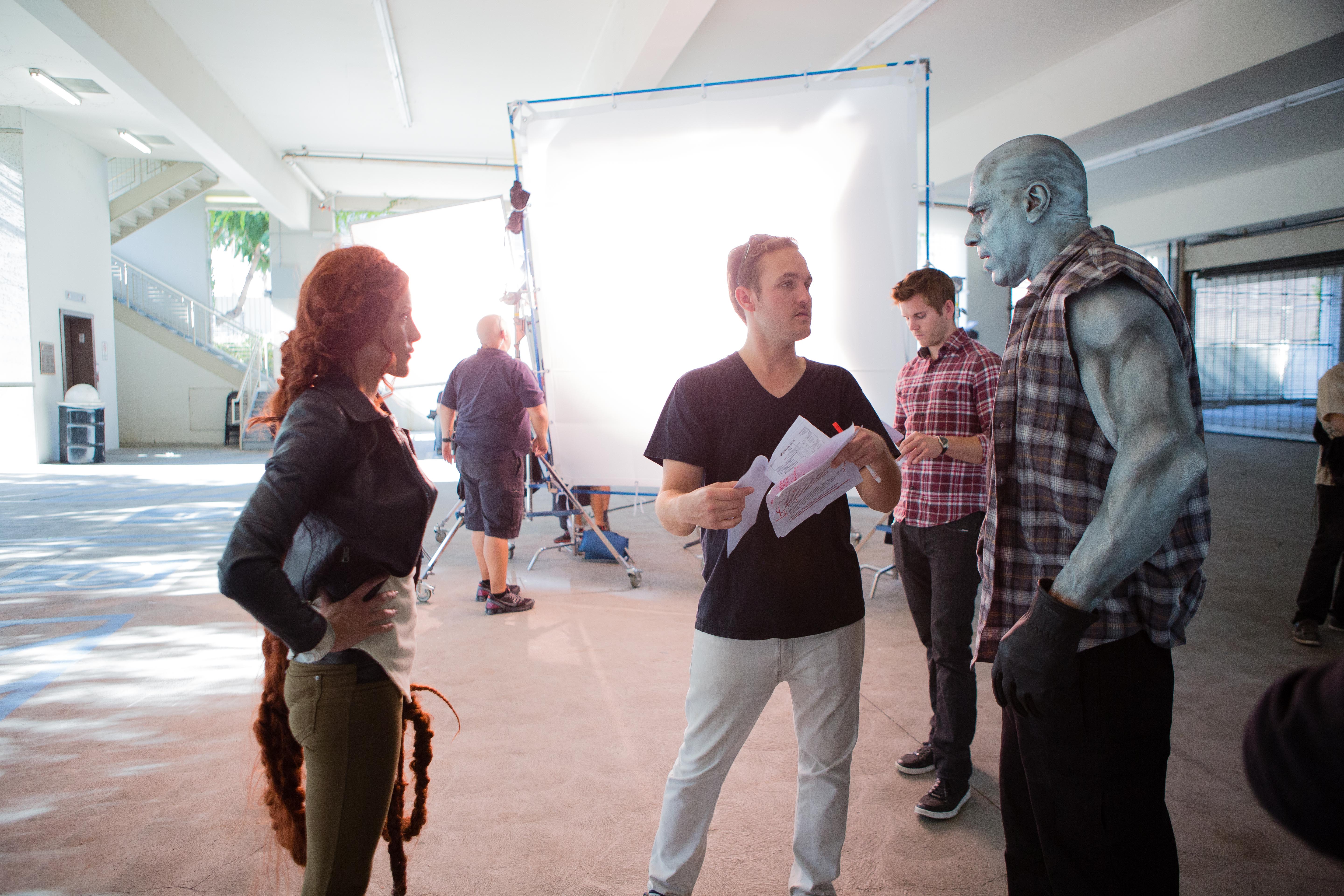 Directing Lou Ferrigno and Rileah Vanderbilt on the set of Avengers Grimm (2015)