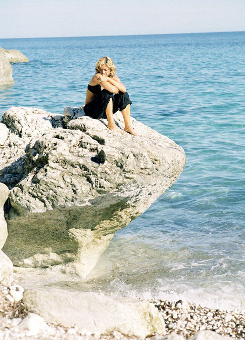 Still of Madonna in Swept Away (2002)