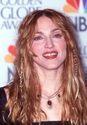 Madonna at event of The 55th Annual Golden Globe Awards (1998)