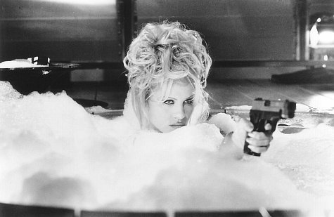 Still of Pamela Anderson in Barb Wire (1996)