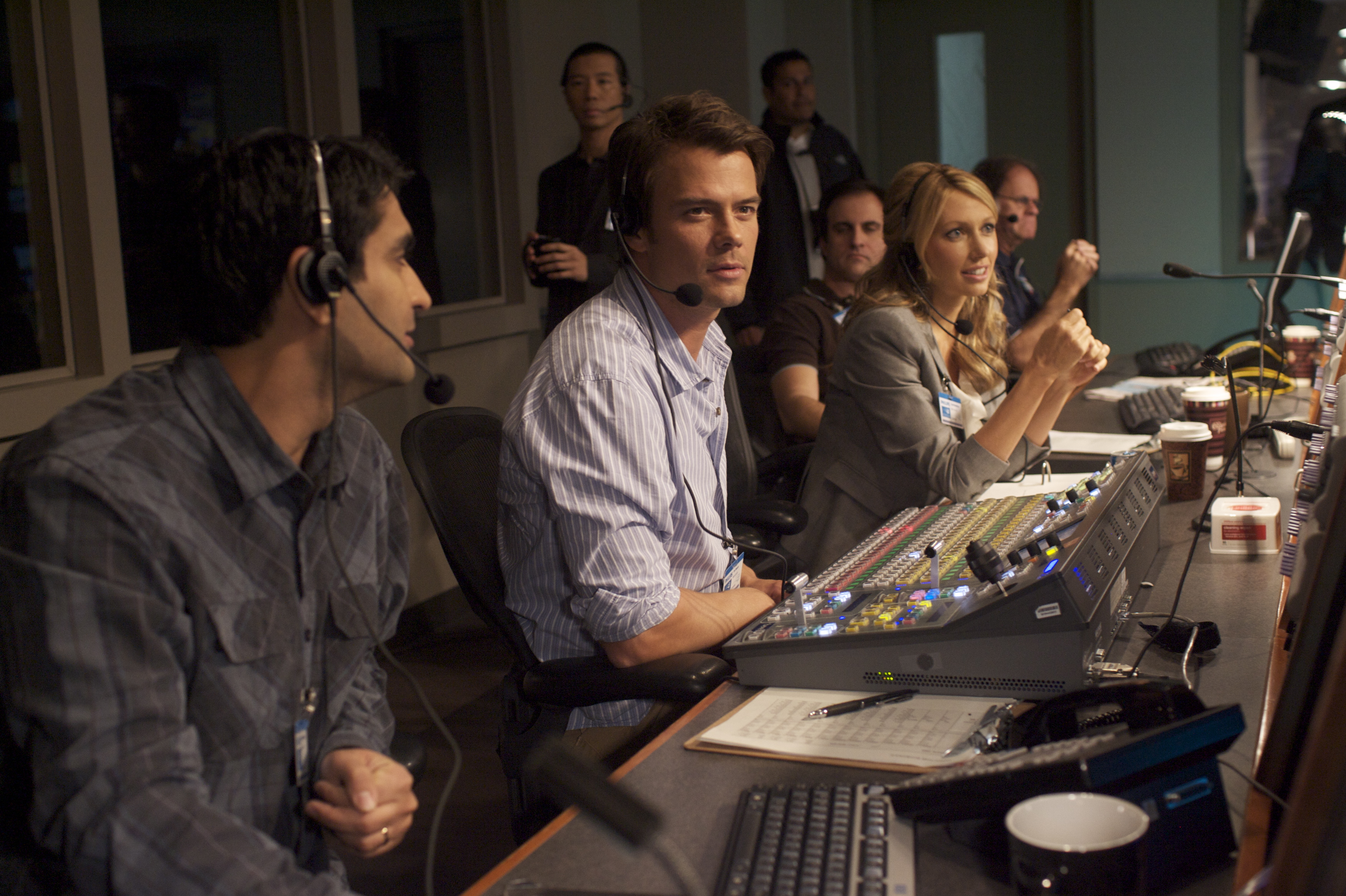 Kumail Nanjiani, Josh Duhamel, Brooke Josephson and Reggie Lee