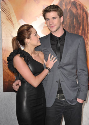 Miley Cyrus and Liam Hemsworth at event of The Last Song (2010)