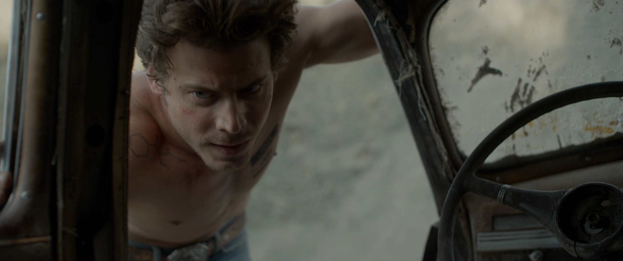 Still of François Arnaud in Big Sky (2015)