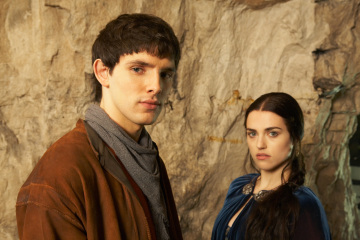 Still of Katie McGrath and Colin Morgan in Merlin (2008)