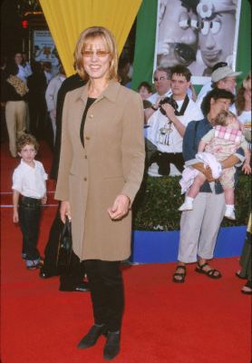 Christine Lahti at event of Zaislu istorija 2 (1999)