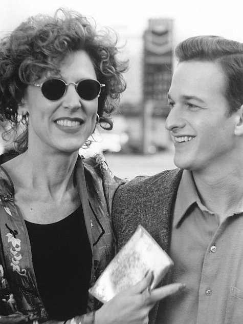 Still of Josh Charles and Christine Lahti in Pie in the Sky (1996)
