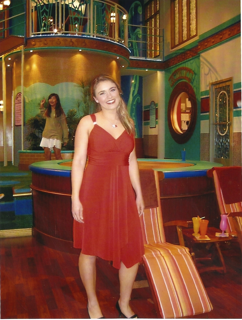 Staci Pratt in final costume on the deck of the Suite Life on Deck show.