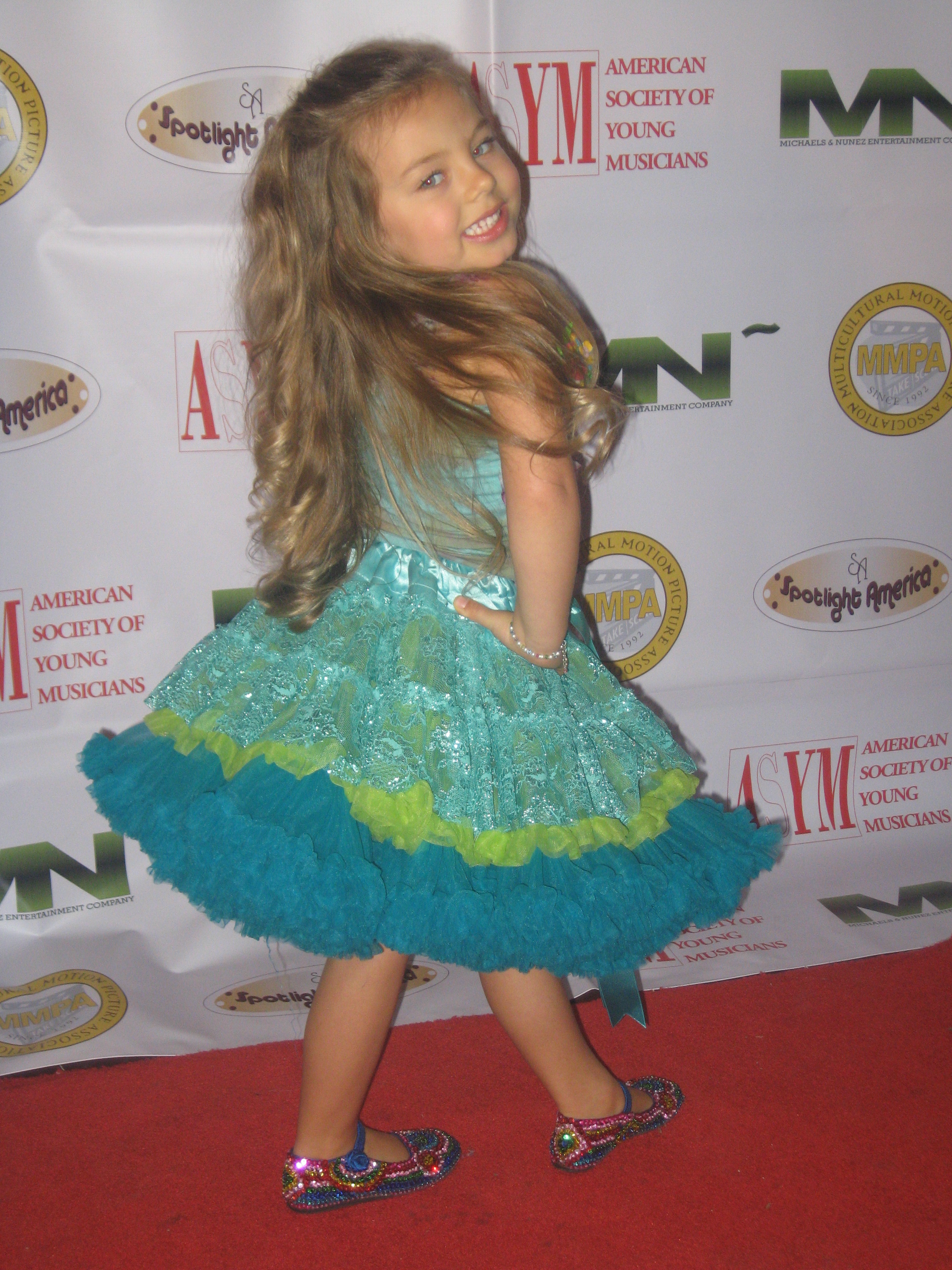 Caitlin at her first red carpet event, MMPA Holiday Extravaganza 12/18/08, wearing Kaiya Eve Couture