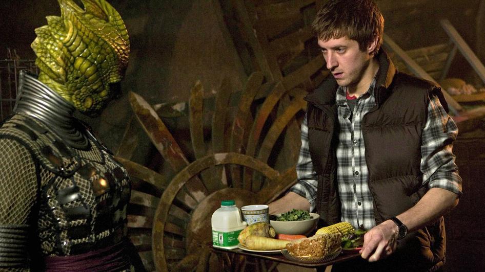 Still of Neve McIntosh and Arthur Darvill in Doctor Who (2005)