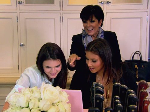 Still of Kris Jenner, Kim Kardashian West and Kendall Jenner in Keeping Up with the Kardashians (2007)