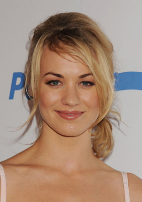 Yvonne Strahovski