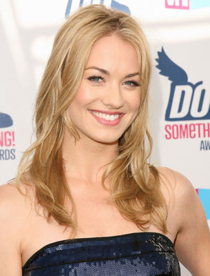 Yvonne Strahovski