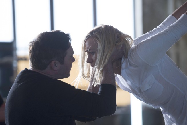 Still of Alex Ferns and Yvonne Strahovski in 24: Live Another Day (2014)