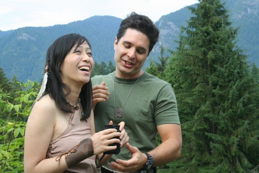 Sheenyana (Yvette Lu) and Richard (Danny Dorosh) grow fond of each other's company.