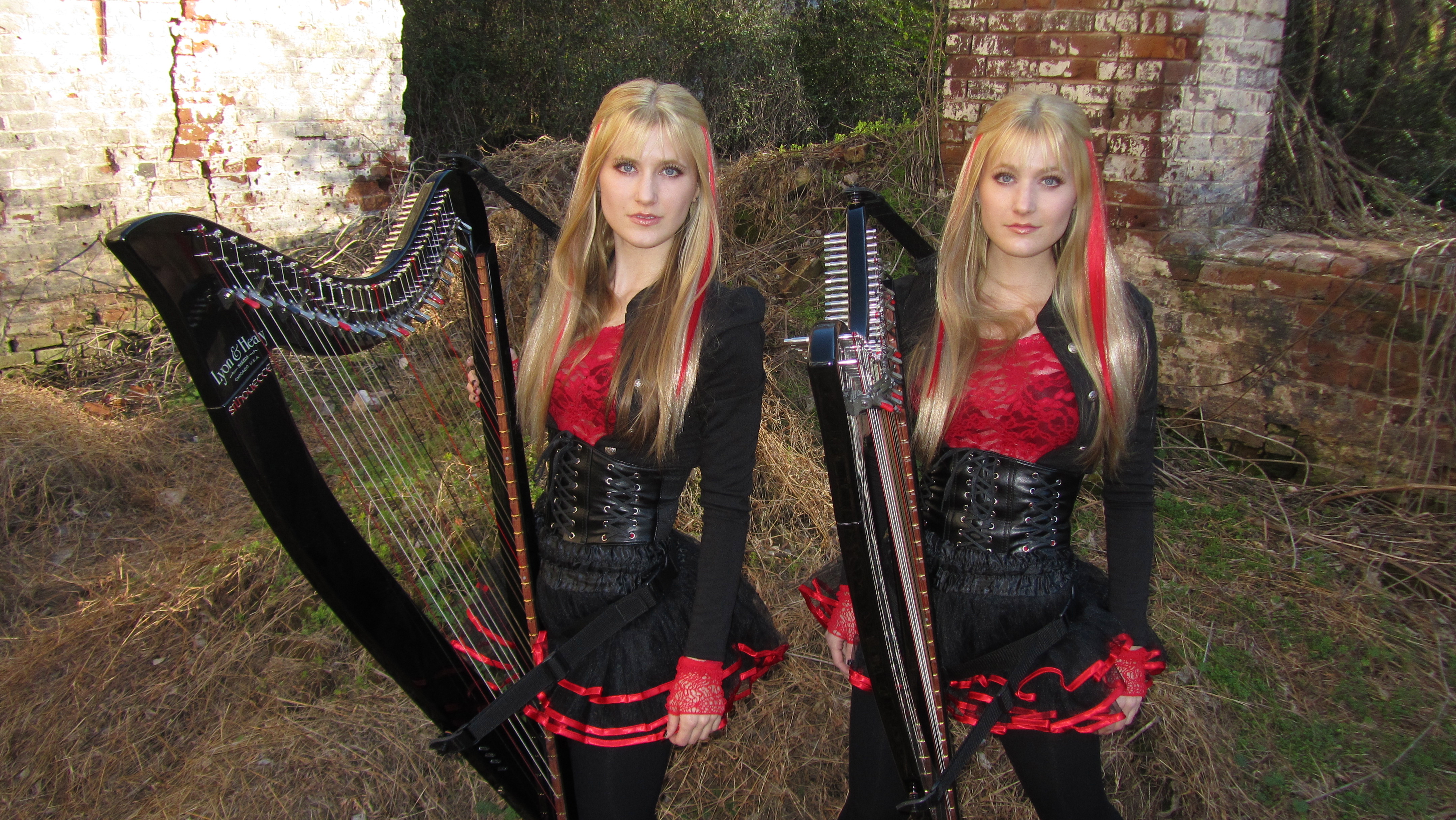 Camille and Kennerly Kitt (The Harp Twins)