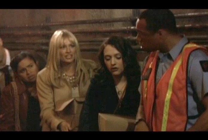 Still of Rico E. Anderson, Beth Behrs and Kat Dennings in 2 Broke Girls