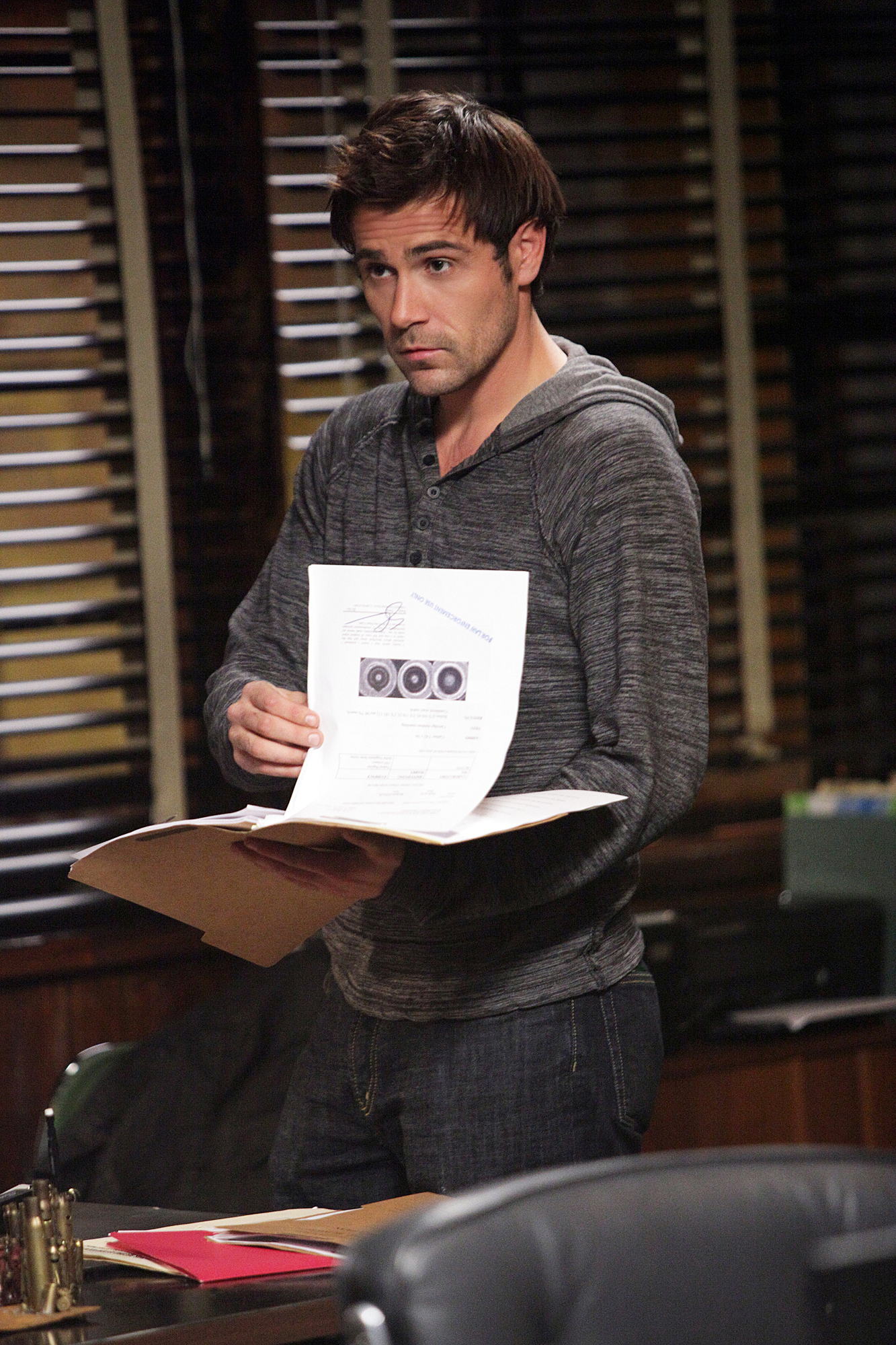 Still of Matt Ryan in Criminal Minds: Suspect Behavior (2011)