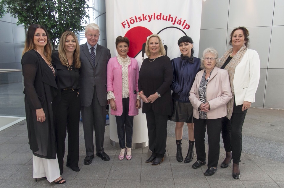 Goodwill Ambassadors past and present and director of Fjolskylduhjalp Islands with the President of Iceland Mr Olafur Ragnar Grimsson and First Lady Dorrit Moussaieff,