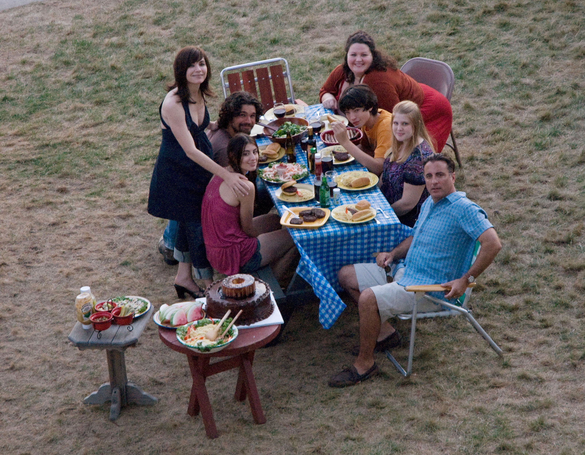 Still of Andy Garcia, Julianna Margulies, Steven Strait, Ezra Miller and Carrie Baker Reynolds in City Island (2009)