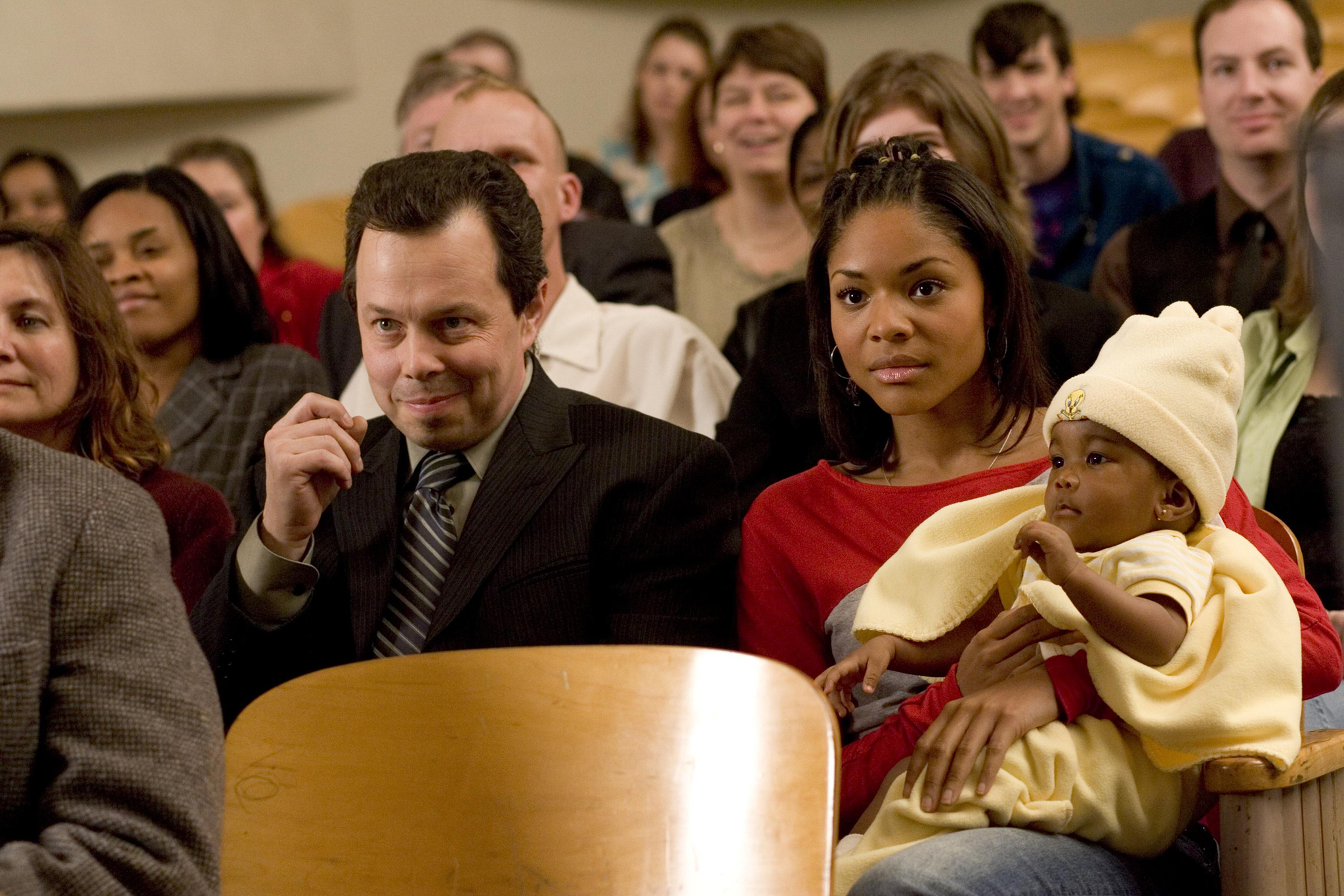 Still of Curtis Armstrong and Erica Hubbard in Akeelah and the Bee (2006)