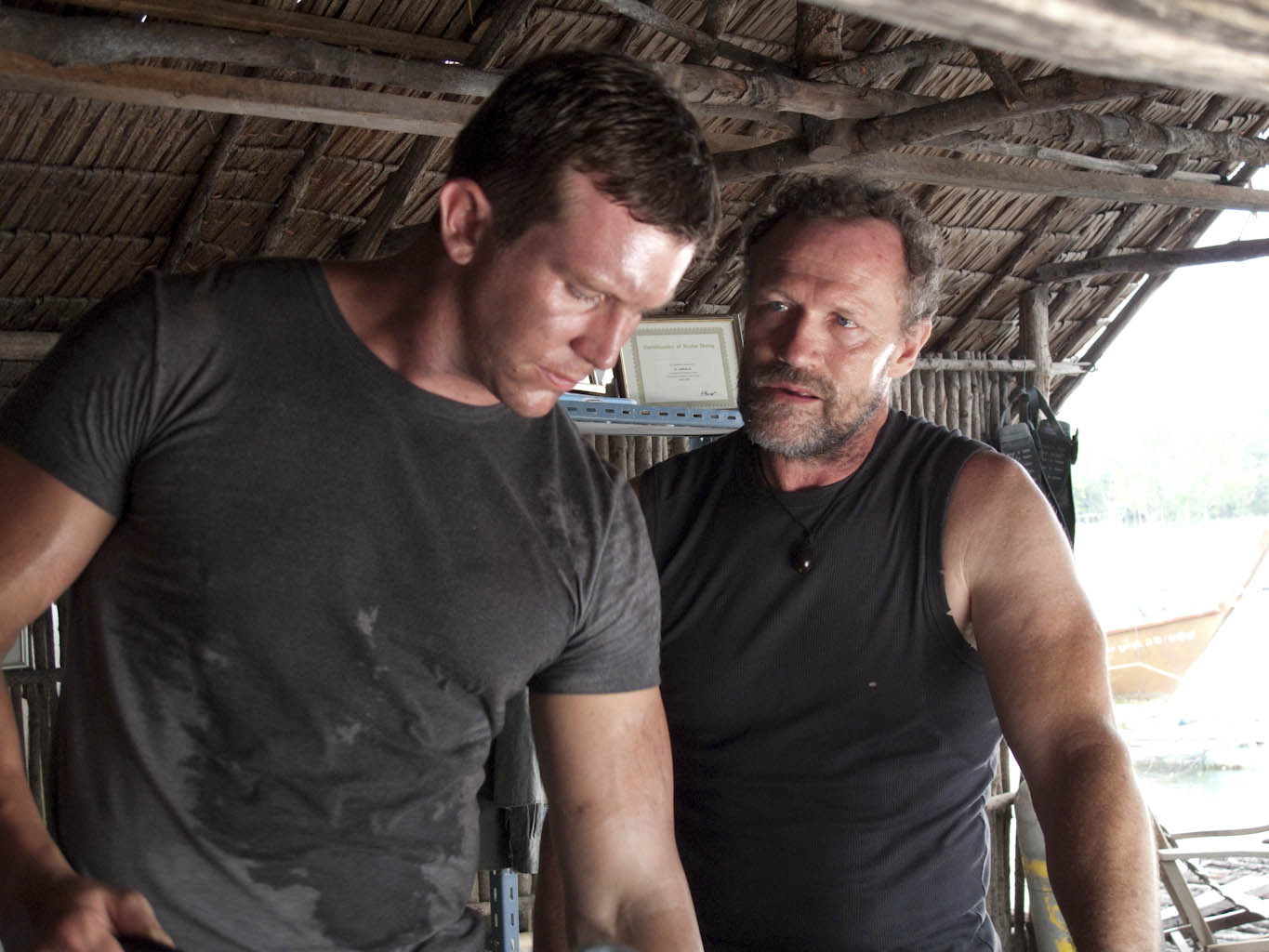 Still of Michael Rooker and Ted DiBiase Jr. in The Marine 2 (2009)