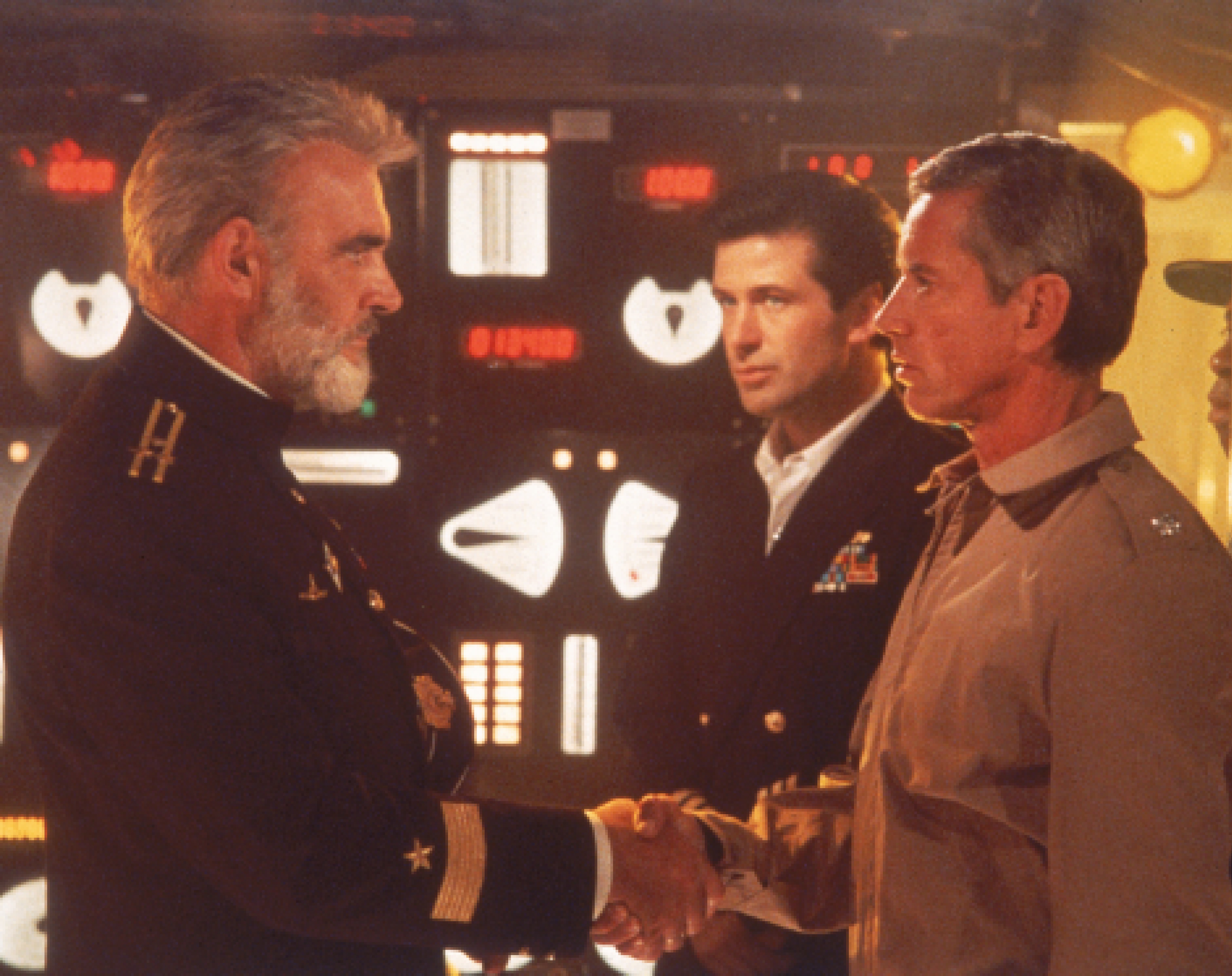 Still of Sean Connery, Alec Baldwin and Scott Glenn in The Hunt for Red October (1990)