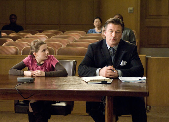 Still of Alec Baldwin and Abigail Breslin in My Sister's Keeper (2009)