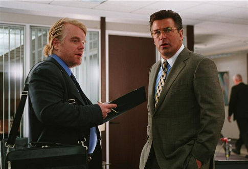 Still of Alec Baldwin and Philip Seymour Hoffman in Along Came Polly (2004)