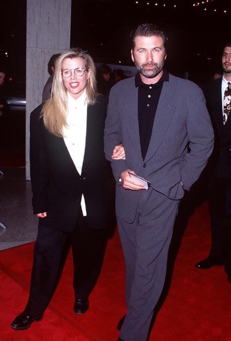 Kim Basinger and Alec Baldwin at event of The American President (1995)