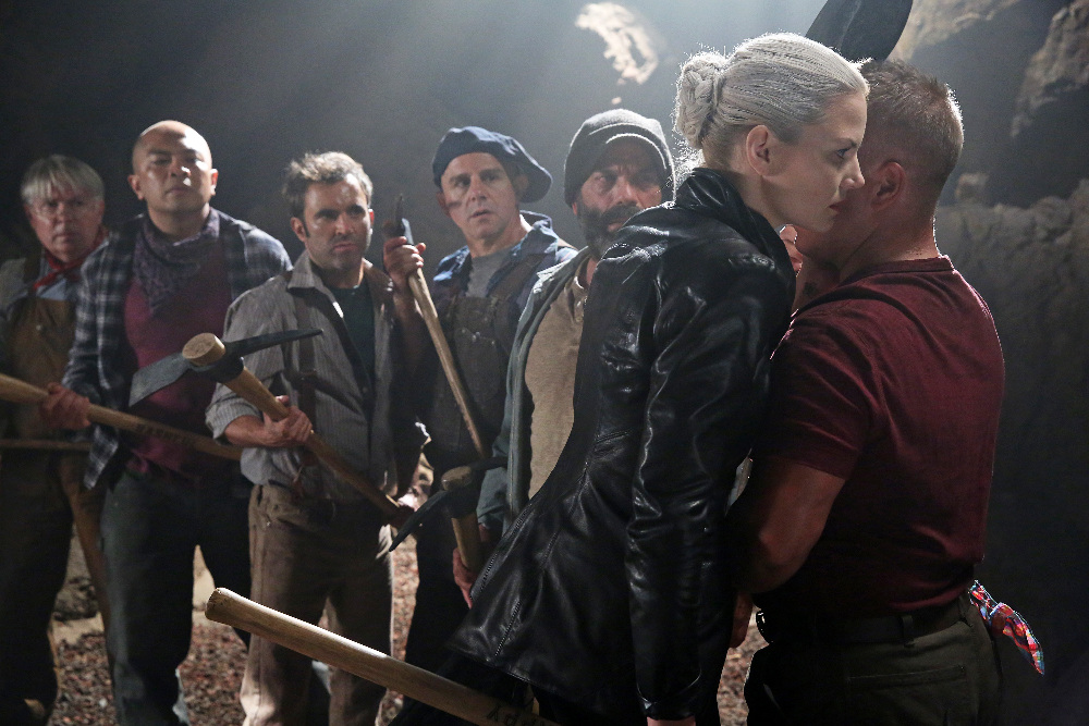 Still of Mig Macario, Lee Arenberg, David-Paul Grove, Mike Coleman, Gabe Khouth, Jennifer Morrison and Faustino Di Bauda in Once Upon a Time (2011)