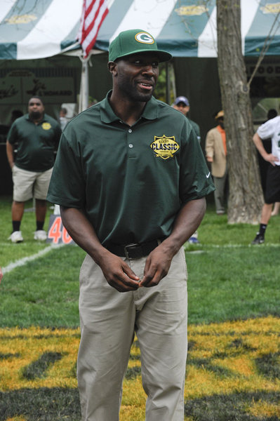 Still of Greg Jennings in Royal Pains (2009)