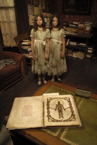 Still of Eve Casha and Lara Casha in Supernatural (2005)