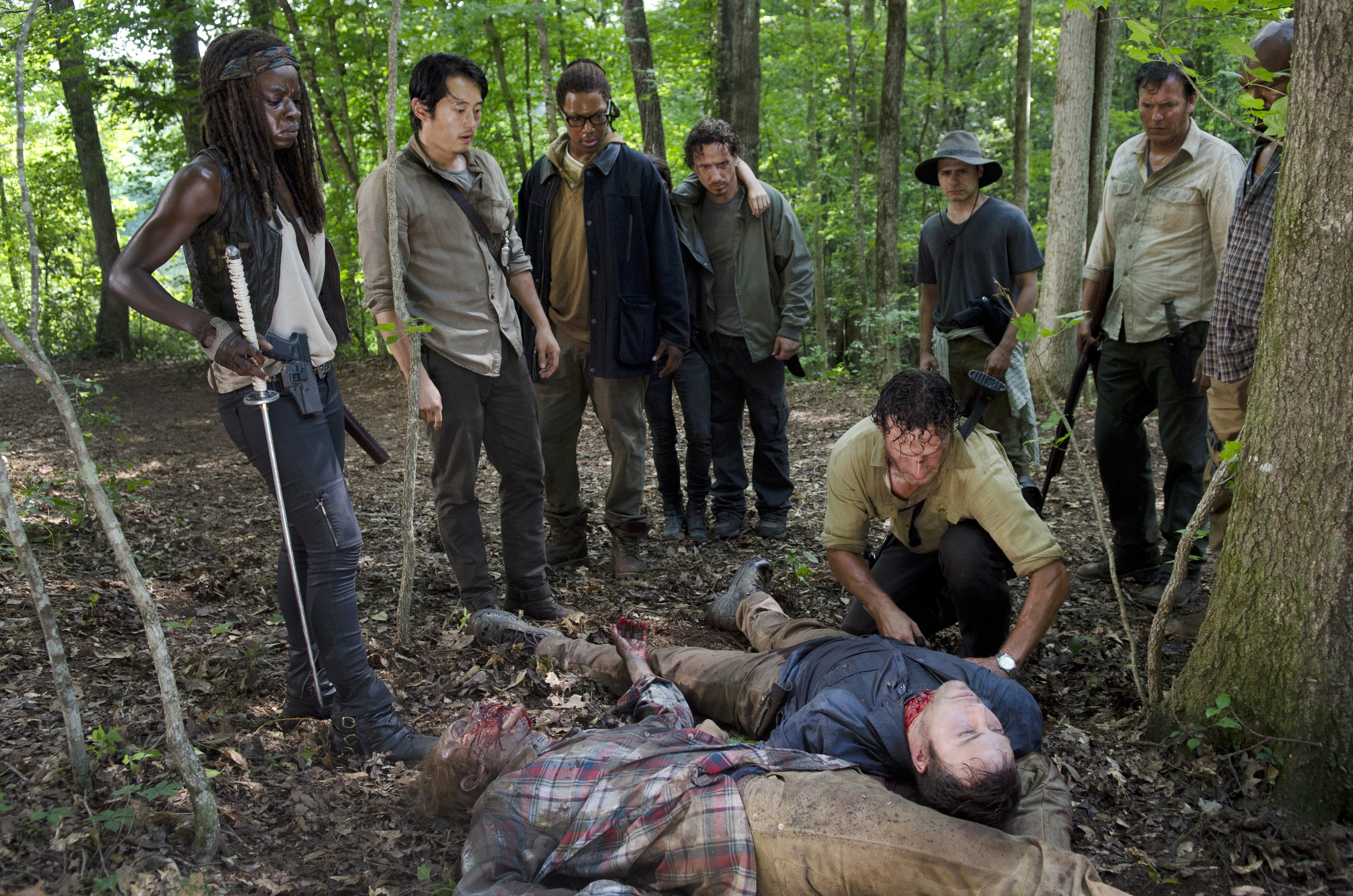 Still of Jay Huguley, Andrew Lincoln, Michael Traynor, Danai Gurira, Steven Yeun, Kenric Green, Jonathan Kleitman, Justin Miles and Corey Hawkins in Vaiksciojantys negyveliai (2010)