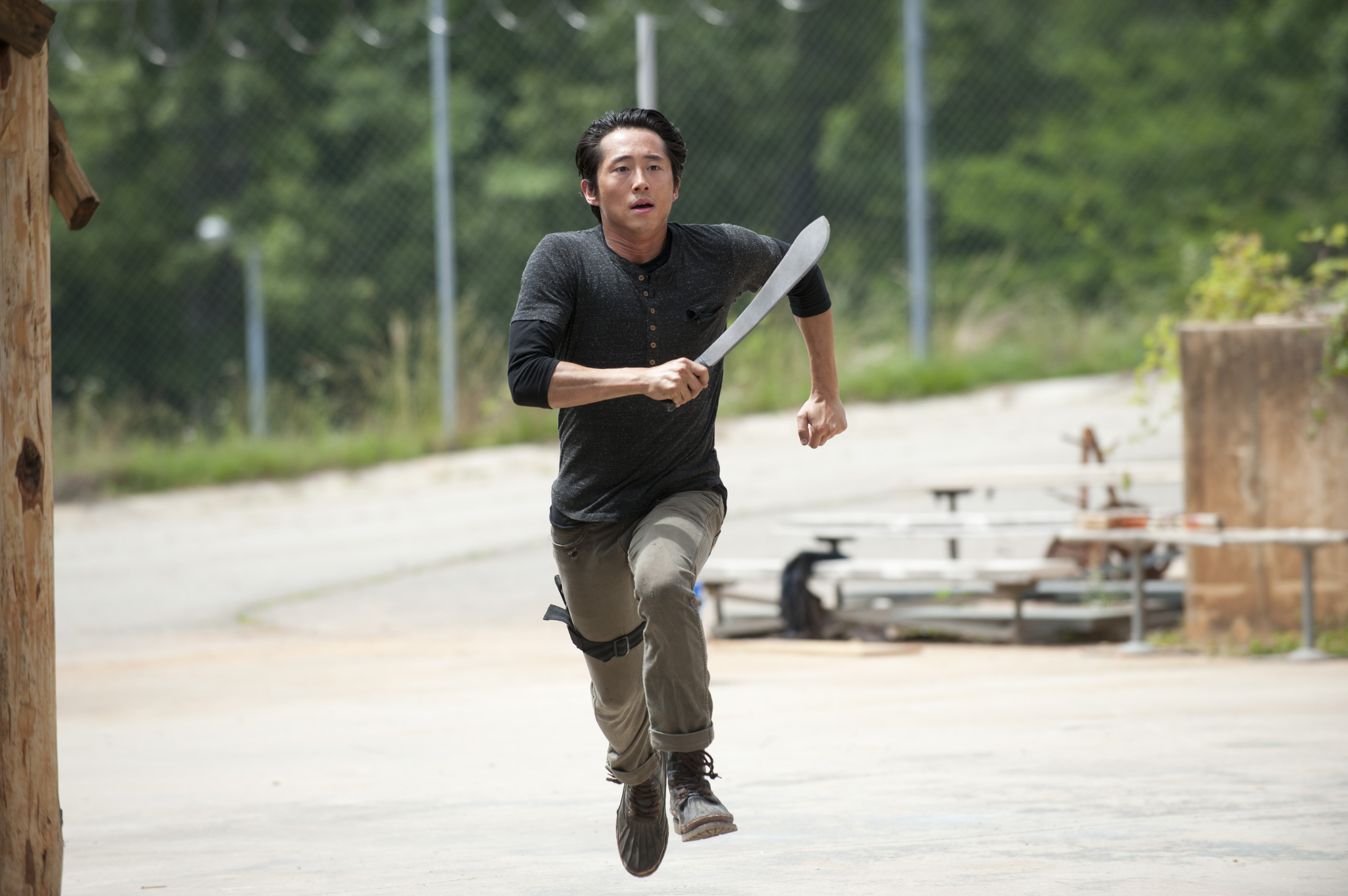 Still of Steven Yeun in Vaiksciojantys negyveliai (2010)