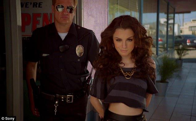 Skoti Collins & Cher Lloyd want u back