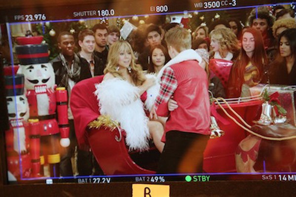 Kylie filming the Justin Bieber Mariah Carey Music Video 