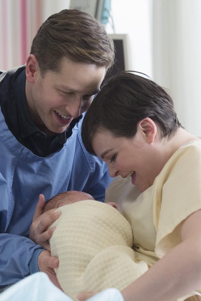 Still of Ginnifer Goodwin and Josh Dallas in Once Upon a Time (2011)