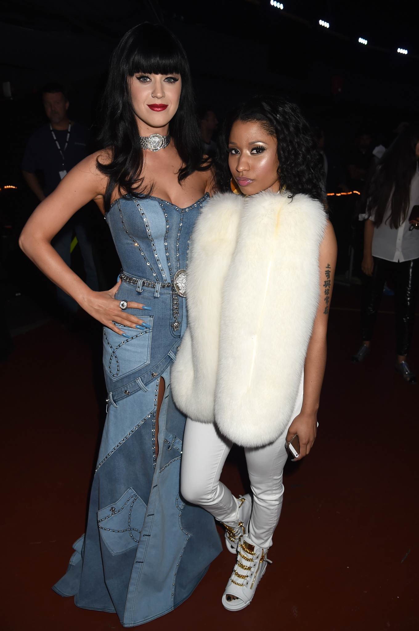 Katy Perry and Nicki Minaj at event of 2014 MTV Video Music Awards (2014)