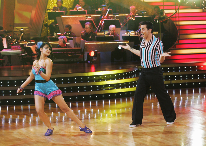 Still of Steve-O and Lacey Schwimmer in Dancing with the Stars (2005)