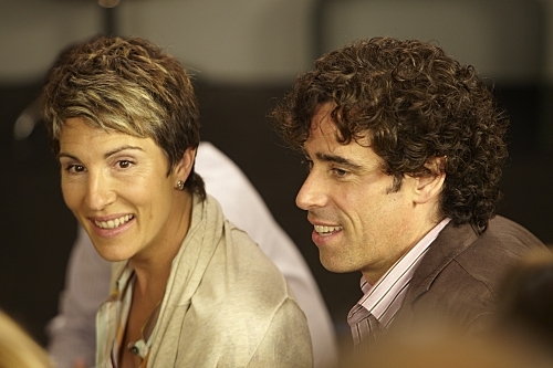 Still of Tamsin Greig and Stephen Mangan in Episodes (2011)