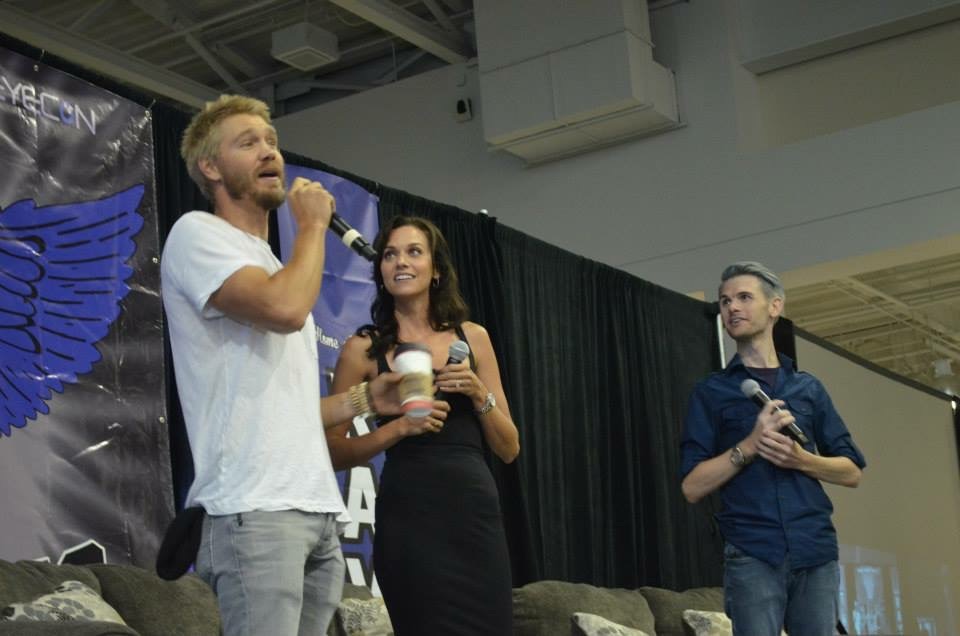 Chad Michael Murray, Hillarie Burton, and Joshua at Eyecon's One Tree Hill Convention